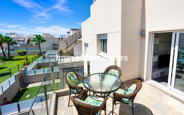 Apartment - Resale - Torrevieja - Aguas Nuevas