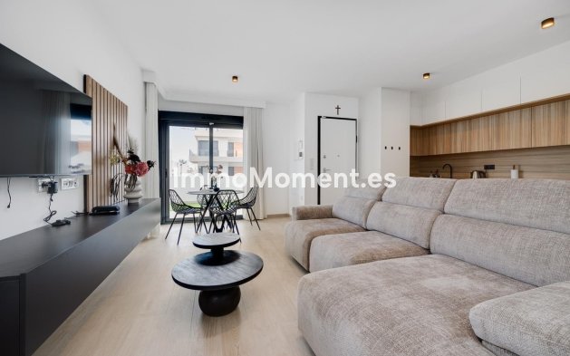 Apartment - Resale - Torrevieja - Torrevieja Centro