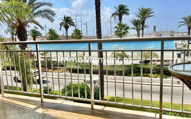 Apartment - Resale - Torrevieja - Torrevieja Centro