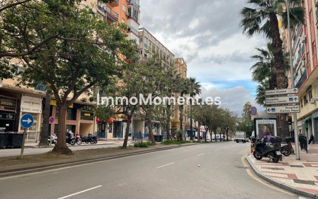 Apartment - Revente - Málaga - Málaga