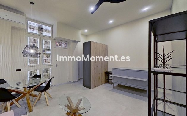 Apartment - Wiederverkauf - Málaga - La Trinidad