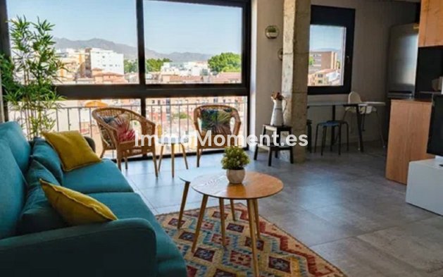 Apartment - Wiederverkauf - Málaga - Málaga Centro