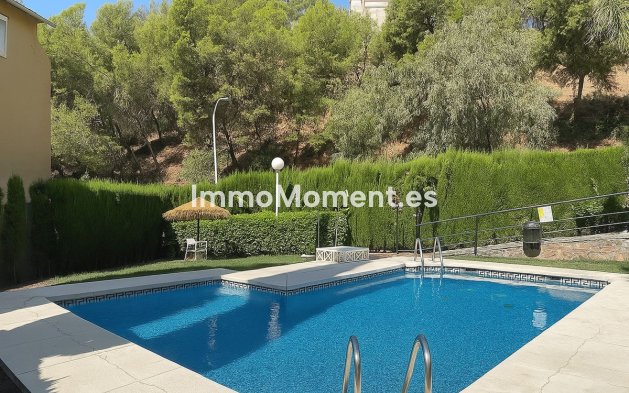 Apartment - Wiederverkauf - Málaga - Málaga Este