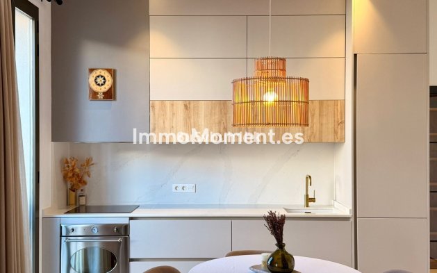 Apartment - Wiederverkauf - Málaga - Málaga