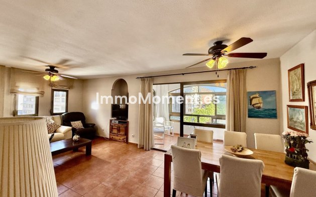 Apartment - Wiederverkauf - Málaga - Recinto Ferial