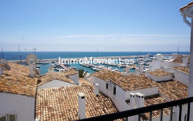 Apartment - Wiederverkauf - Marbella - Puerto Banús