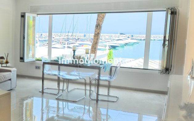 Apartment - Wiederverkauf - Marbella - Puerto Banús