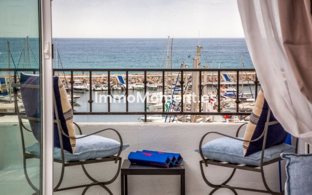Apartment - Wiederverkauf - Marbella - Puerto Banús