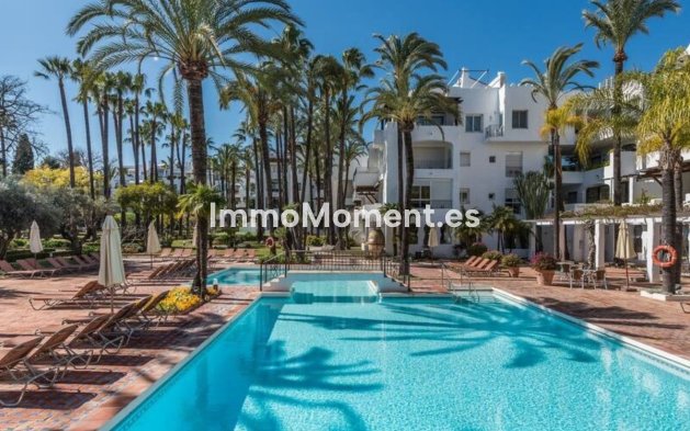 Apartment - Wiederverkauf - Marbella - Puerto Banús