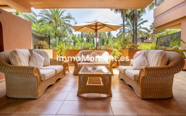 Apartment - Wiederverkauf - Marbella - Puerto Banús