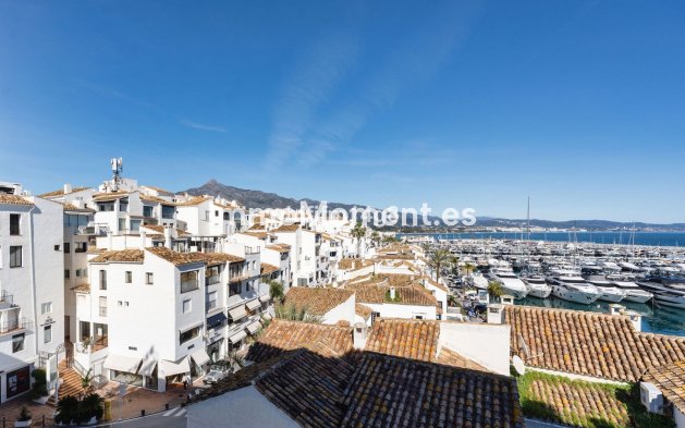 Apartment - Wiederverkauf - Marbella - Puerto Banús