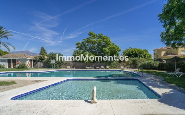 Appartement - Bestaande woning - Estepona  - Atalaya