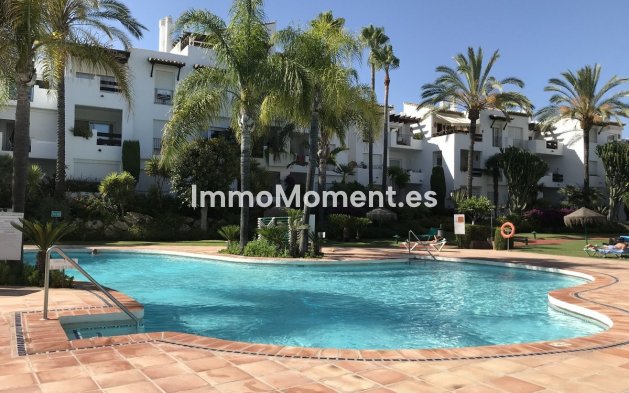 Appartement - Bestaande woning - Estepona  - Costalita