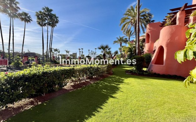 Appartement - Bestaande woning - Estepona  - Estepona Centro