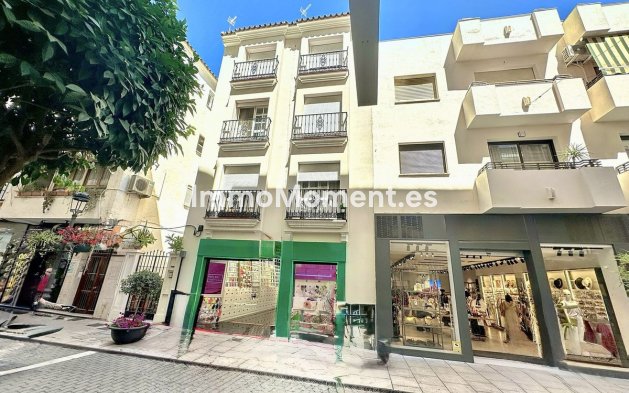 Appartement - Bestaande woning - Estepona  - Estepona Centro