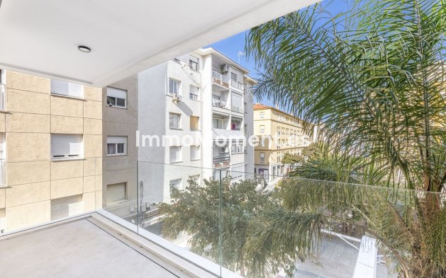 Appartement - Bestaande woning - Estepona  - Estepona Centro