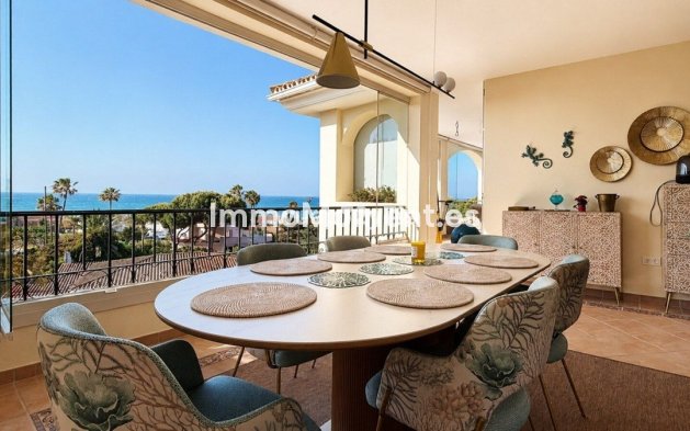 Appartement - Bestaande woning - Marbella - Elviria