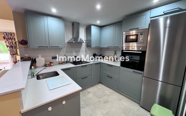 Appartement - Bestaande woning - Marbella - Las Chapas