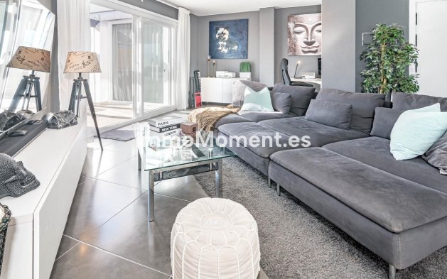 Appartement - Bestaande woning - Marbella - Nueva Andalucía