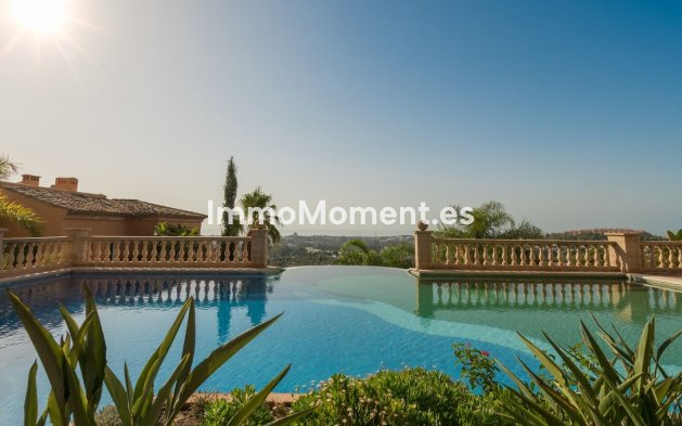 Appartement - Bestaande woning - Marbella - Nueva Andalucía