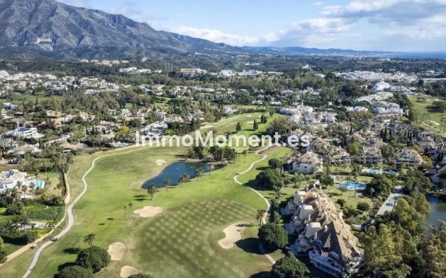 Appartement - Bestaande woning - Marbella - Nueva Andalucía
