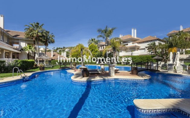 Appartement - Bestaande woning - Marbella - Nueva Andalucía