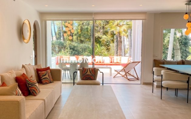 Appartement - Bestaande woning - Marbella - Puerto Banús