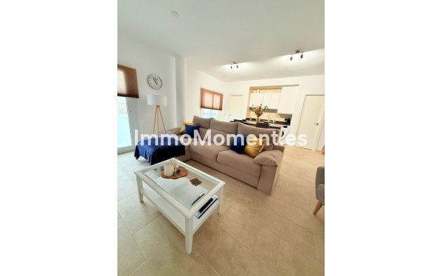 Appartement - Bestaande woning - Torremolinos - La Carihuela