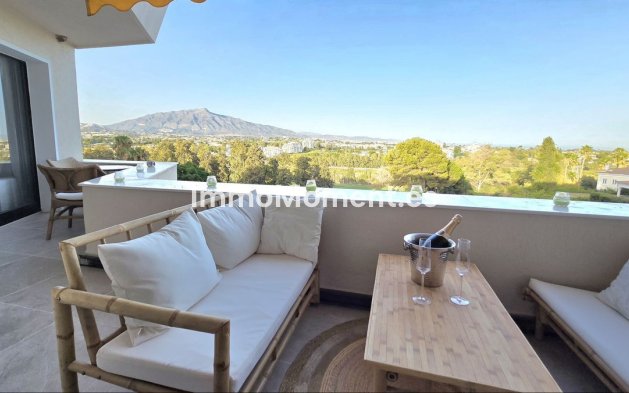 Appartement - Revente - Estepona  - Atalaya