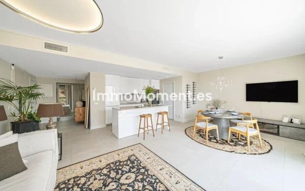 Appartement - Revente - Estepona  - Estepona Centro