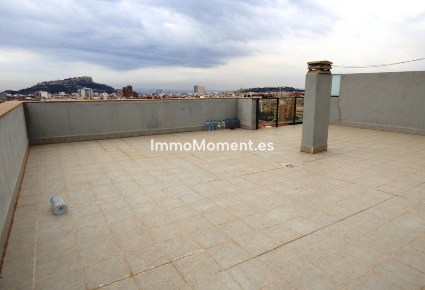 Bestaande woning - Appartement - Alicante - Alicante Centro