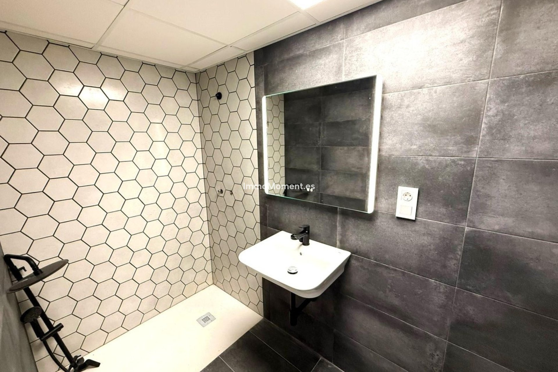 Bestaande woning - Appartement - Alicante - Alicante Centro