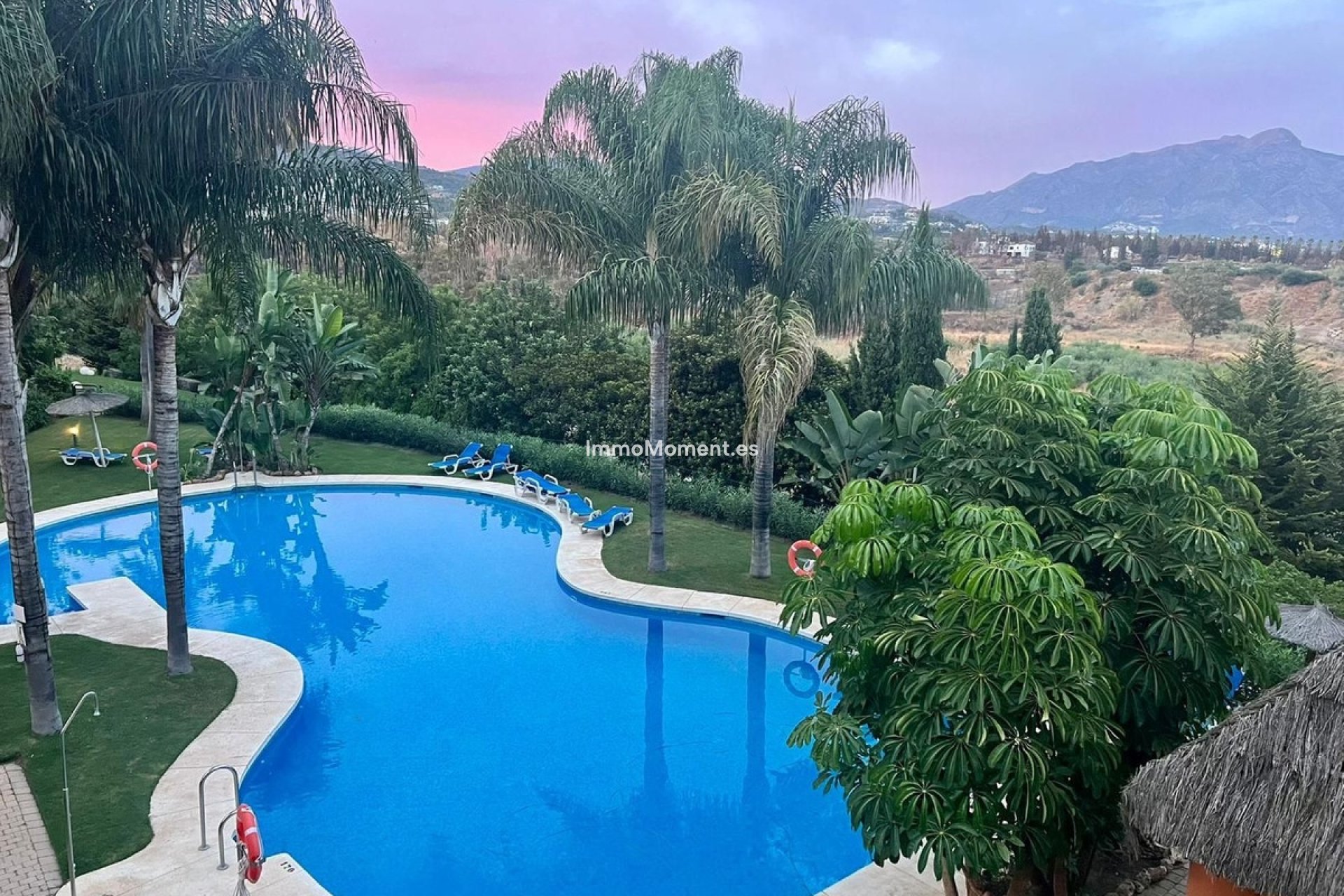 Bestaande woning - Appartement - Benahavís - Benahavís Centro