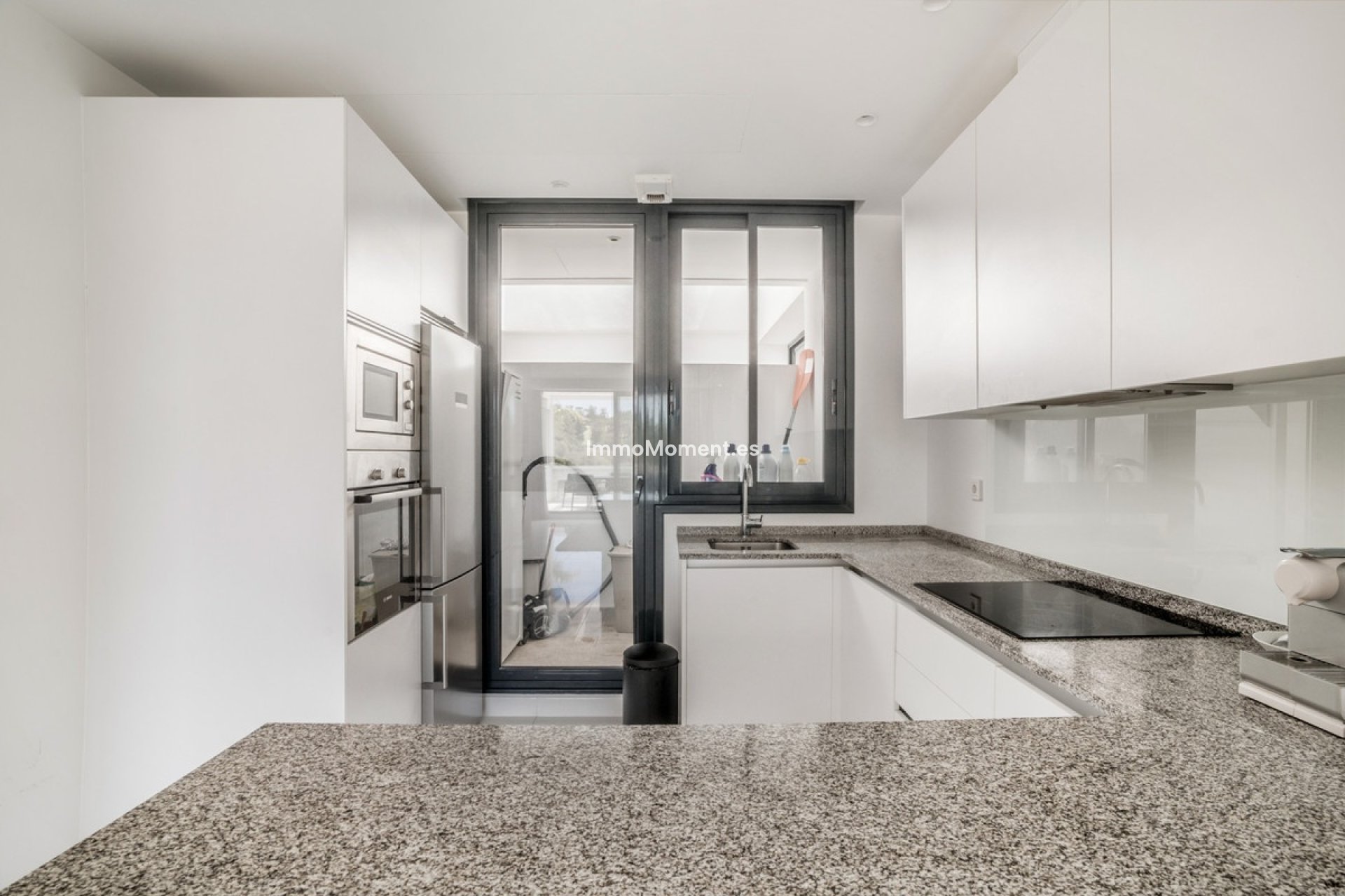 Bestaande woning - Appartement - Benahavís - Benahavís Centro