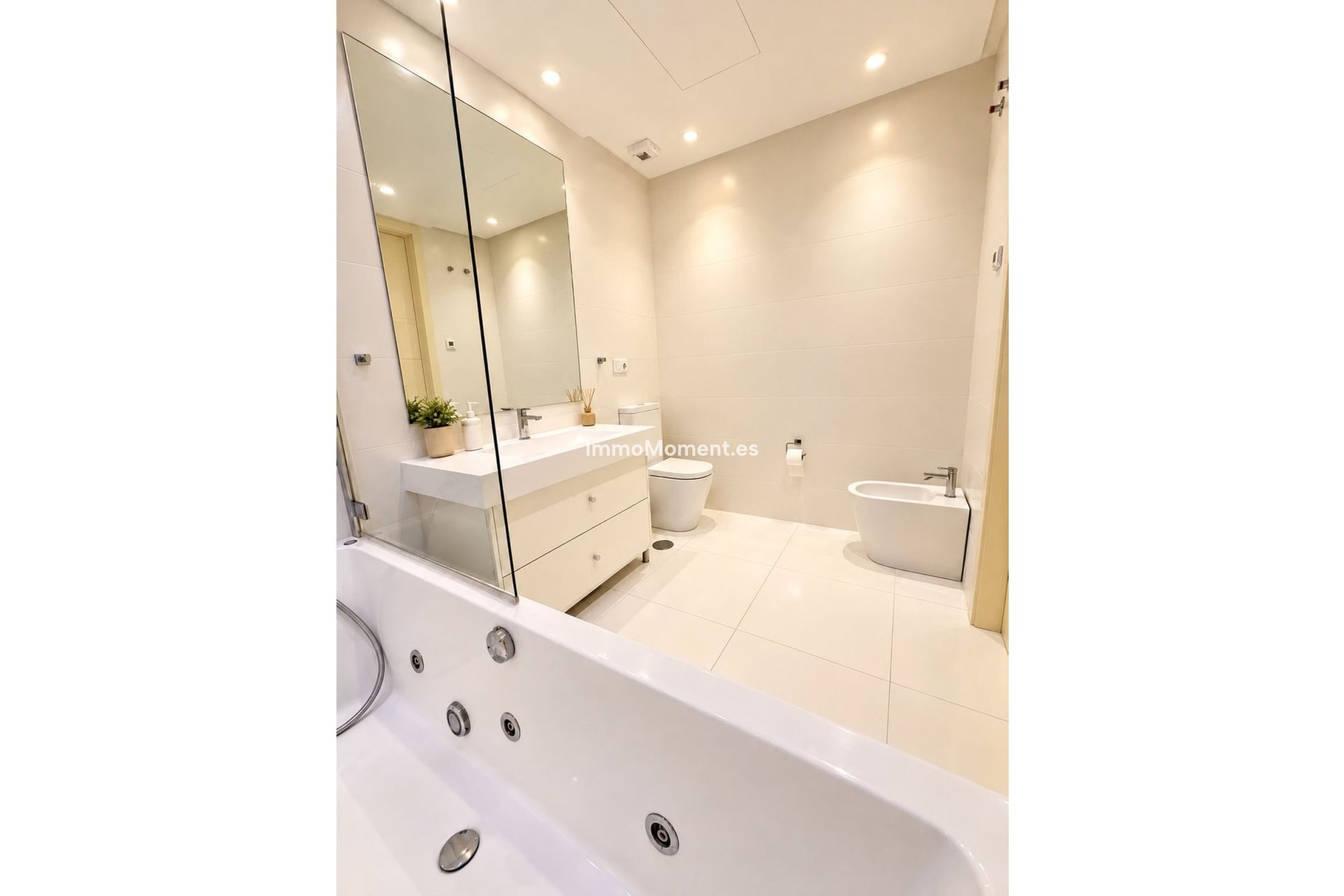 Bestaande woning - Appartement - Benahavís - Benahavís Centro