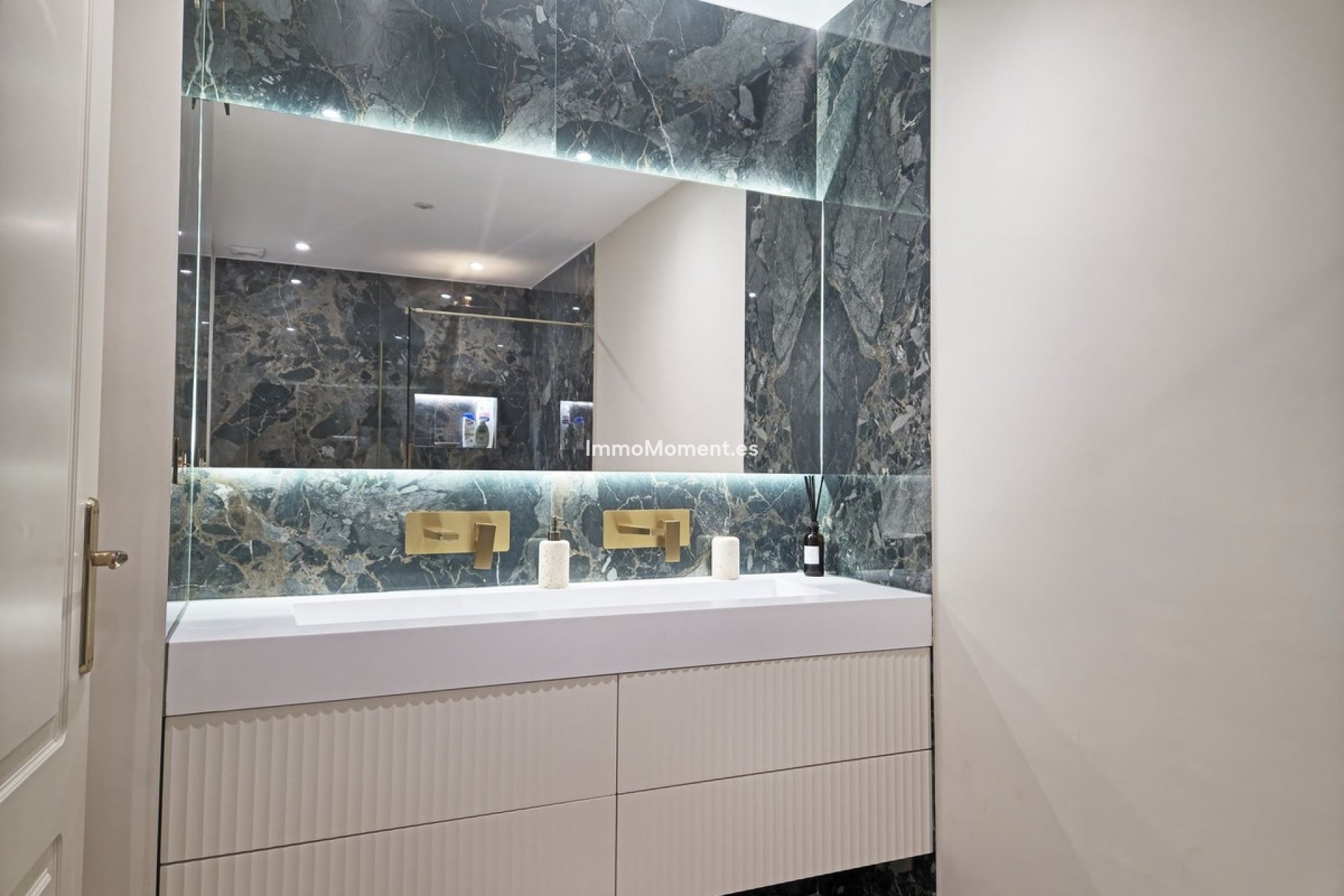 Bestaande woning - Appartement - Benahavís - Benahavís Centro