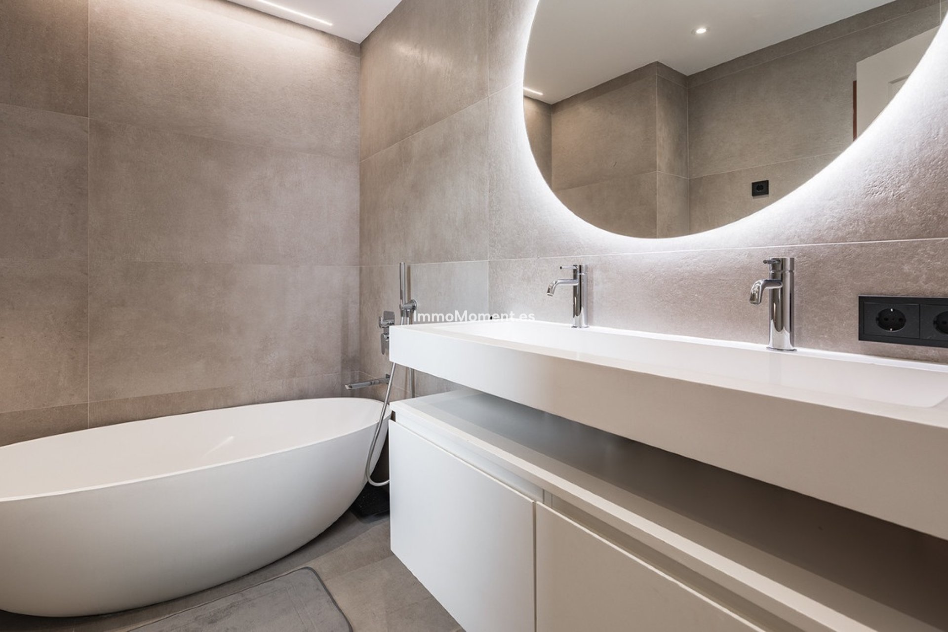 Bestaande woning - Appartement - Benahavís - Benahavís Centro