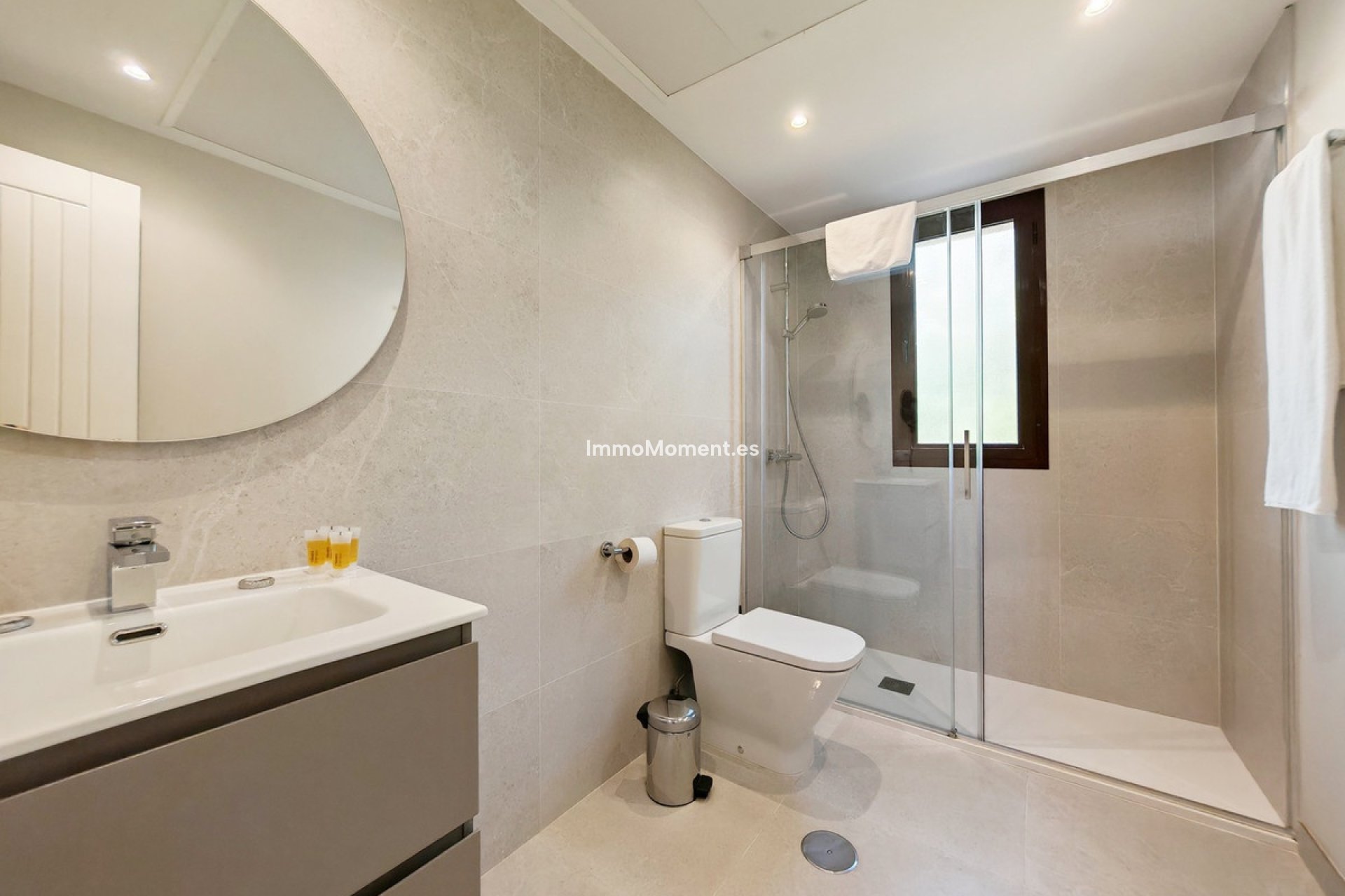 Bestaande woning - Appartement - Benahavís - Benahavís Centro