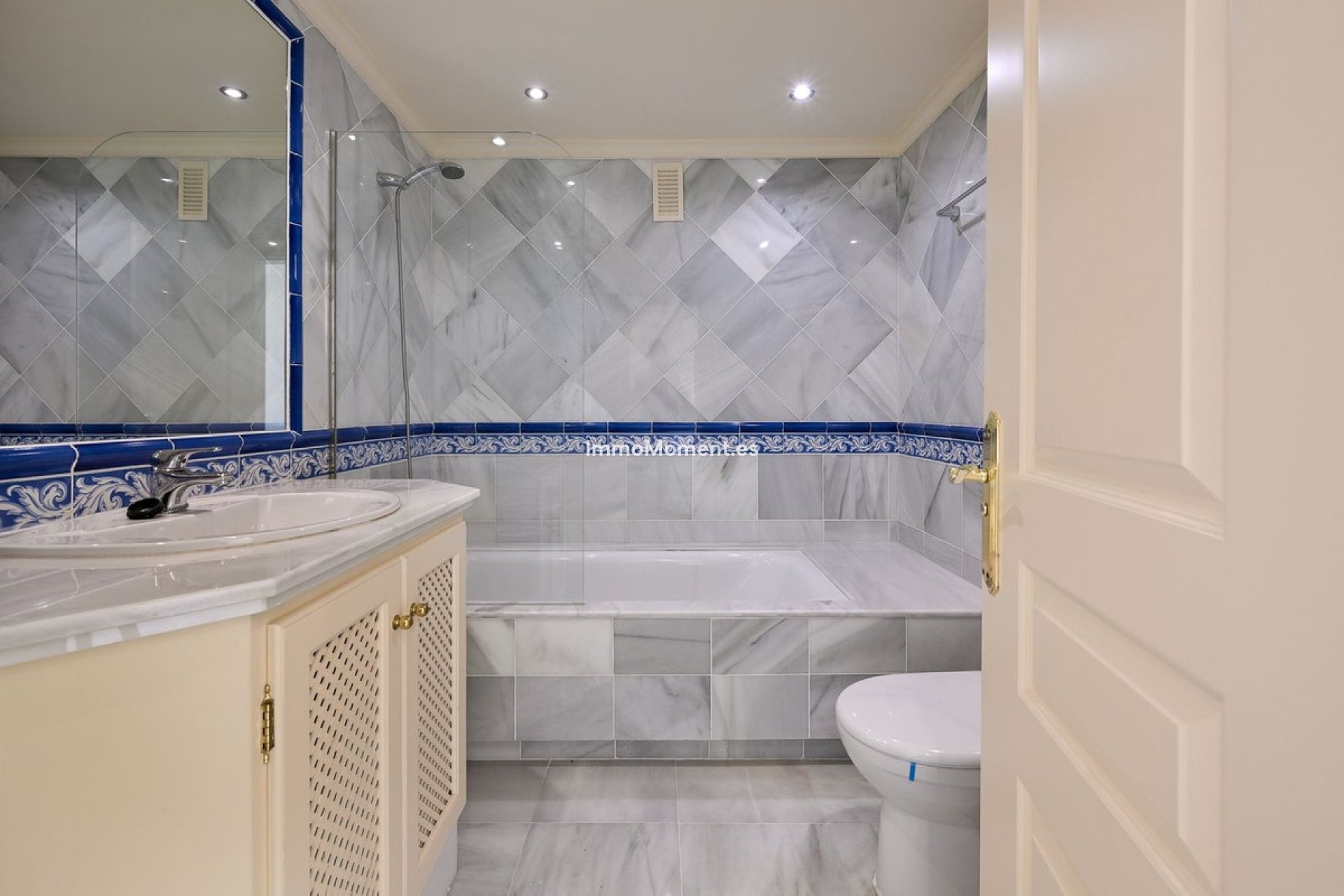 Bestaande woning - Appartement - Benahavís - Benahavís Centro