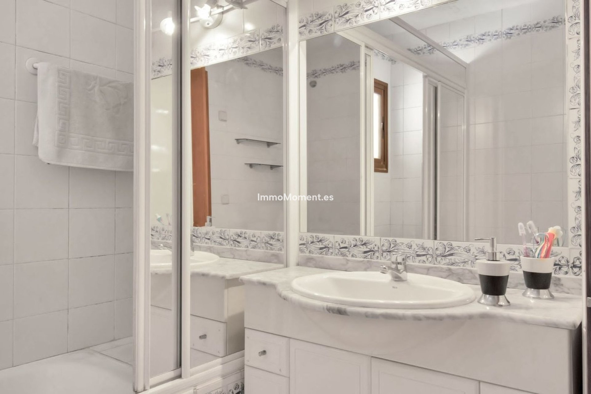 Bestaande woning - Appartement - Benahavís - Benahavís Centro