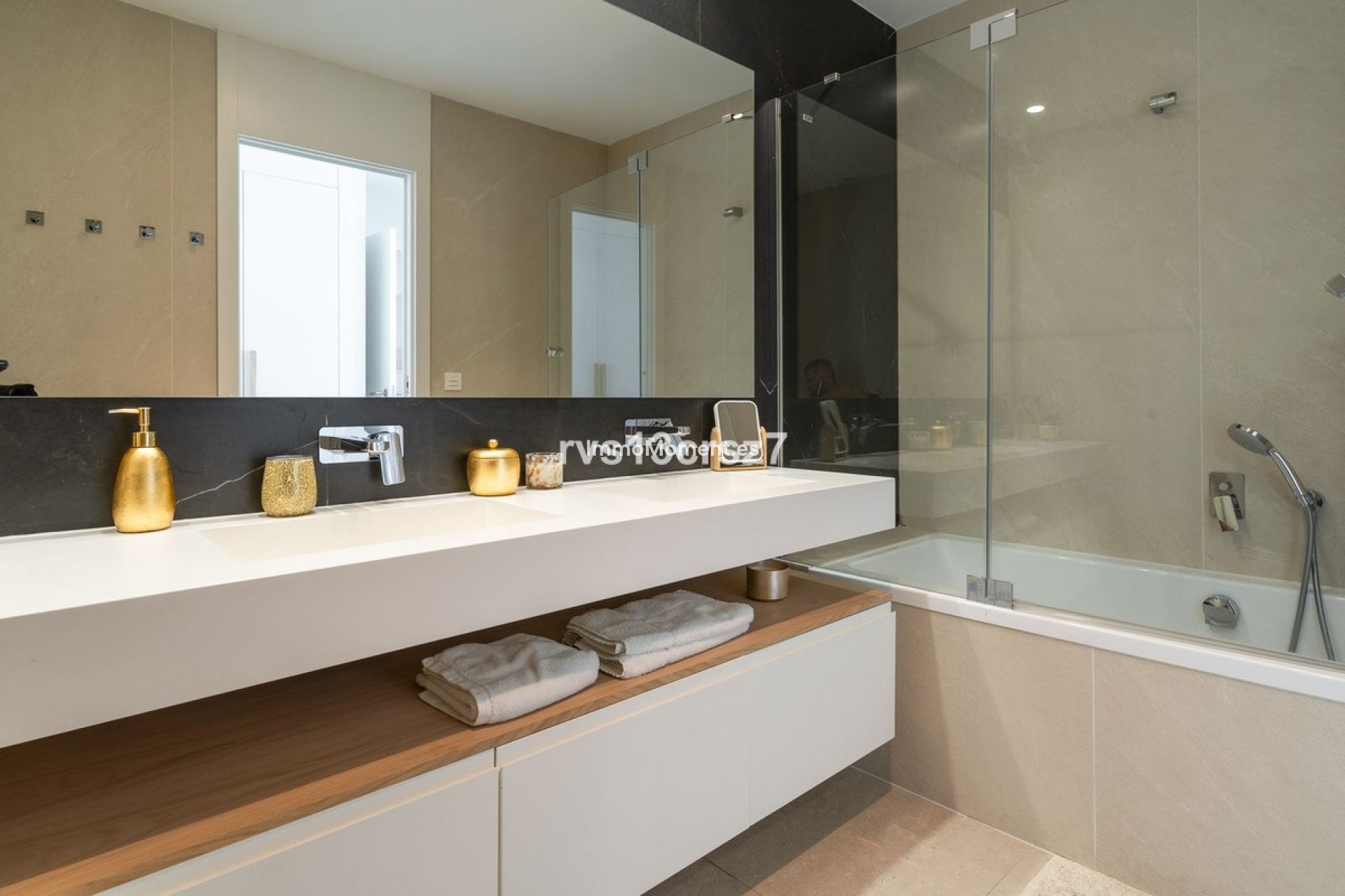 Bestaande woning - Appartement - Benahavís - Benahavís Centro