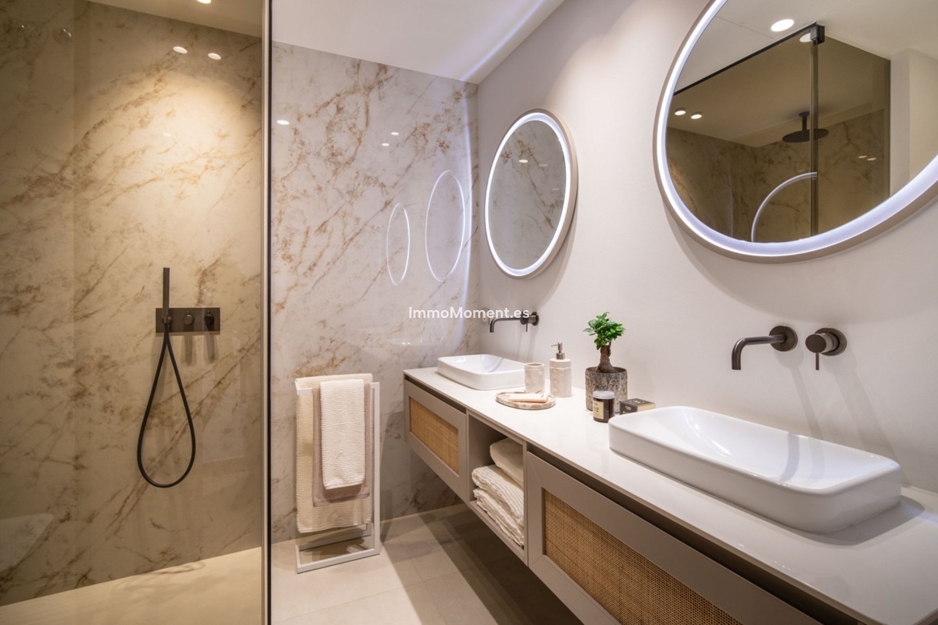 Bestaande woning - Appartement - Benahavís - Benahavís Centro