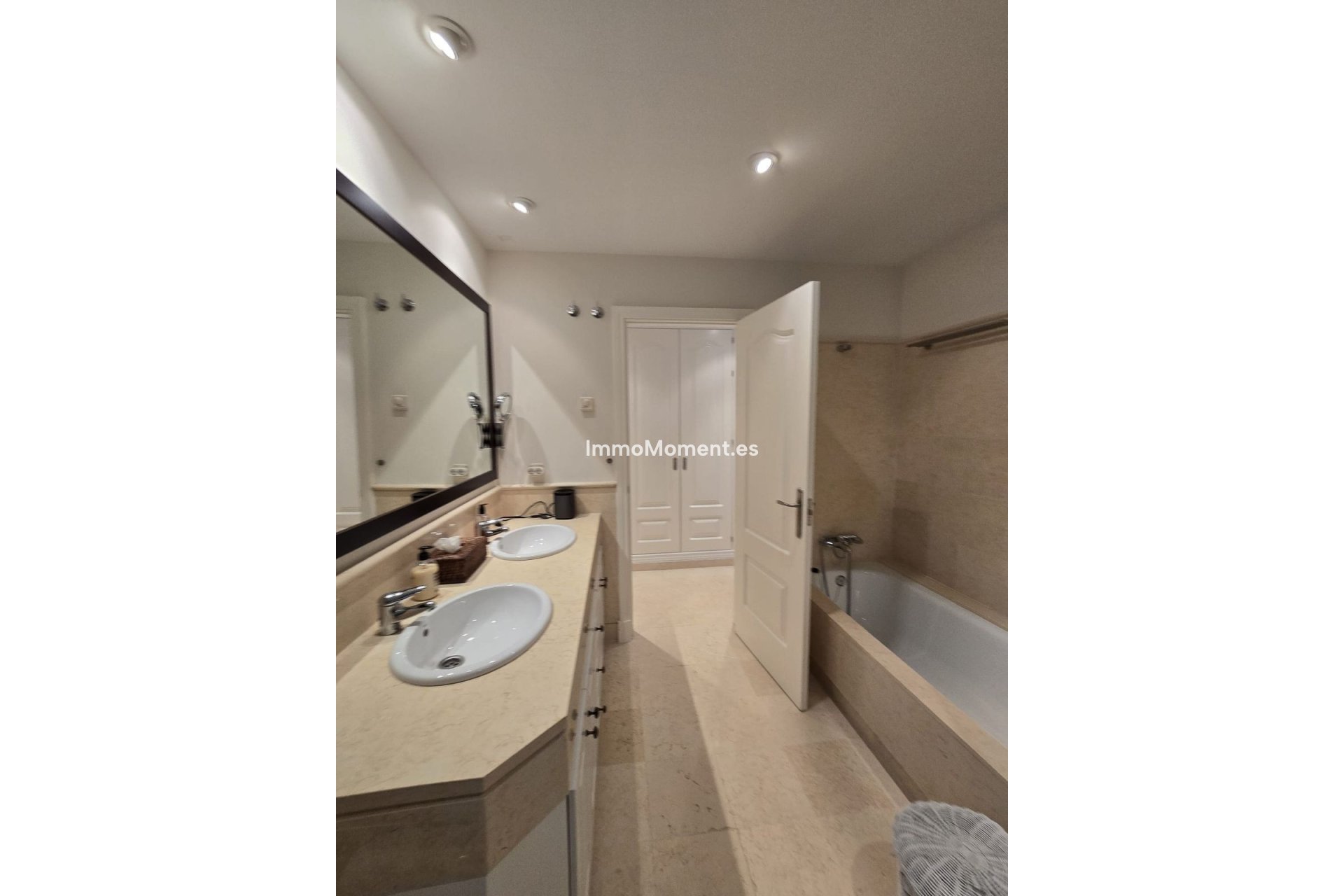 Bestaande woning - Appartement - Benahavís - Benahavís Centro