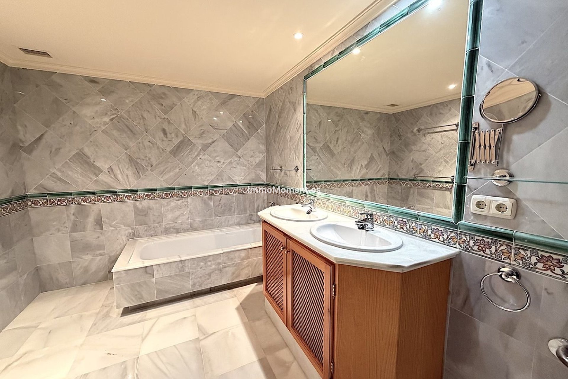 Bestaande woning - Appartement - Benahavís - Monte Halcones