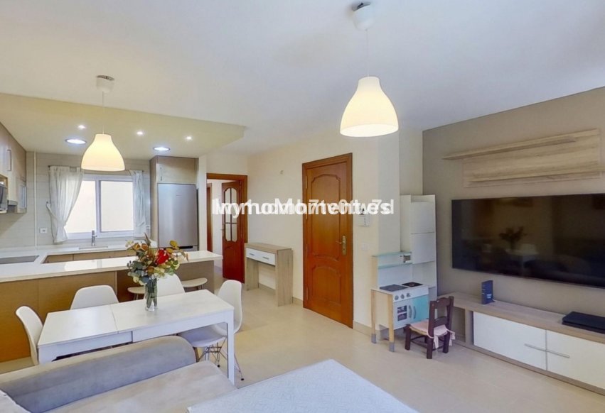 Bestaande woning - Appartement - Binnenland  - Alhaurín de la Torre