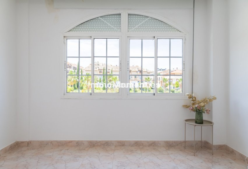 Bestaande woning - Appartement - Binnenland  - Alhaurín de la Torre