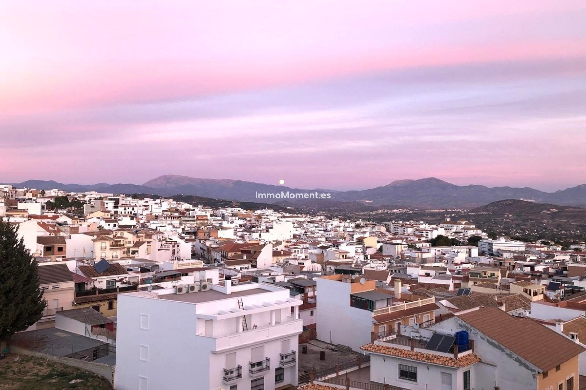 Bestaande woning - Appartement - Binnenland  - Alhaurín el Grande Centro