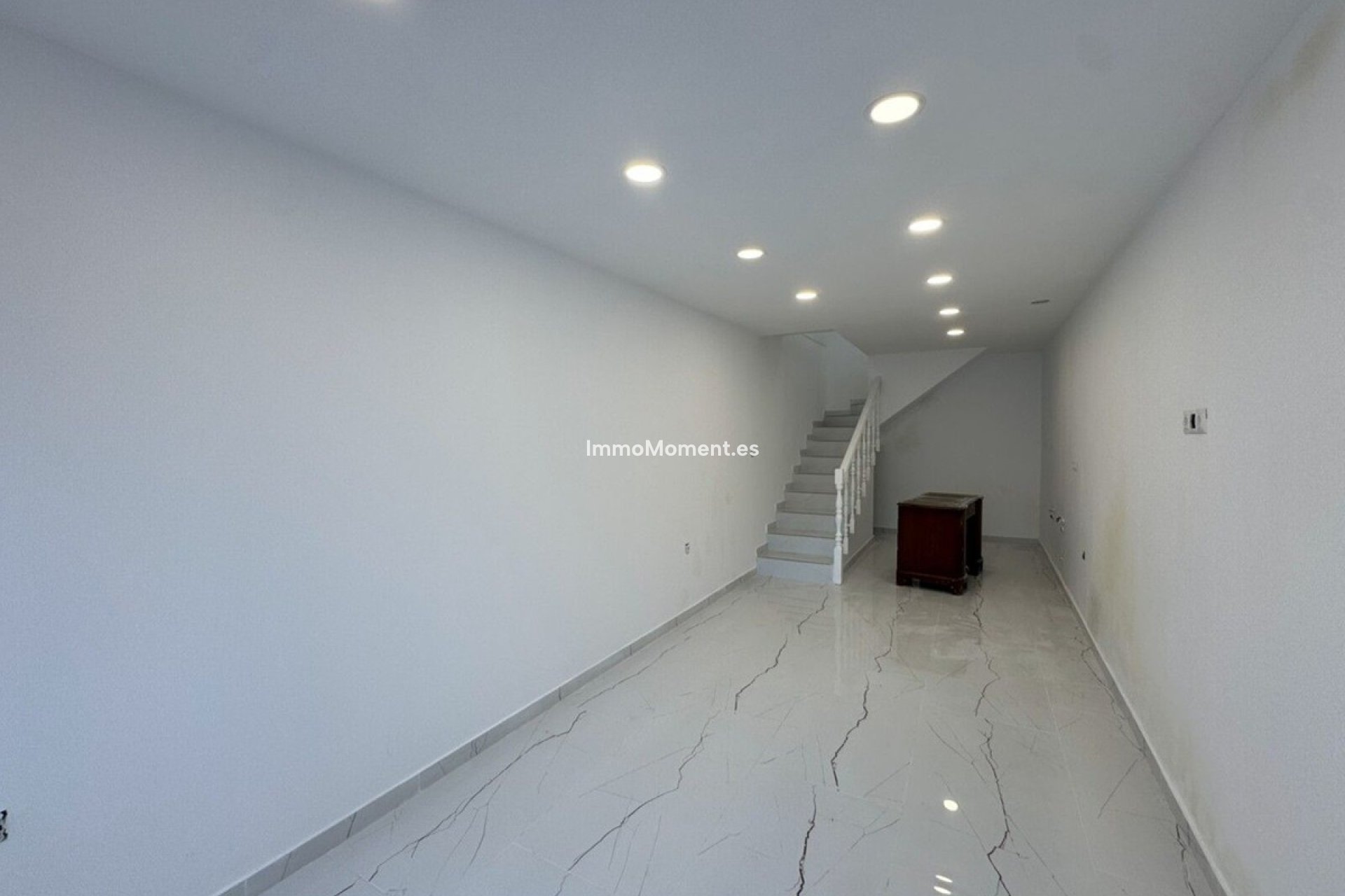 Bestaande woning - Appartement - Binnenland  - Alhaurín el Grande Centro