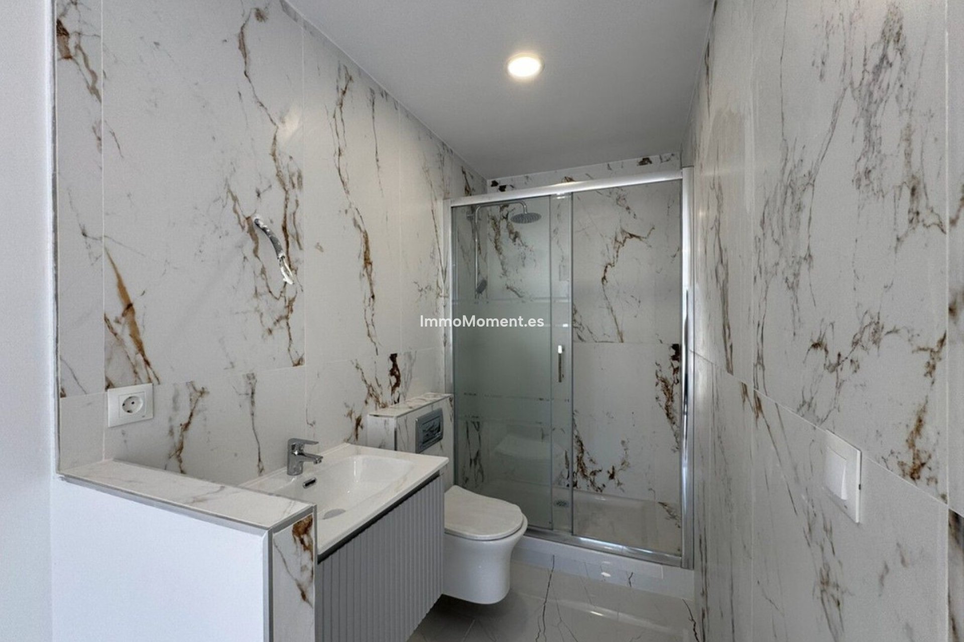 Bestaande woning - Appartement - Binnenland  - Alhaurín el Grande Centro