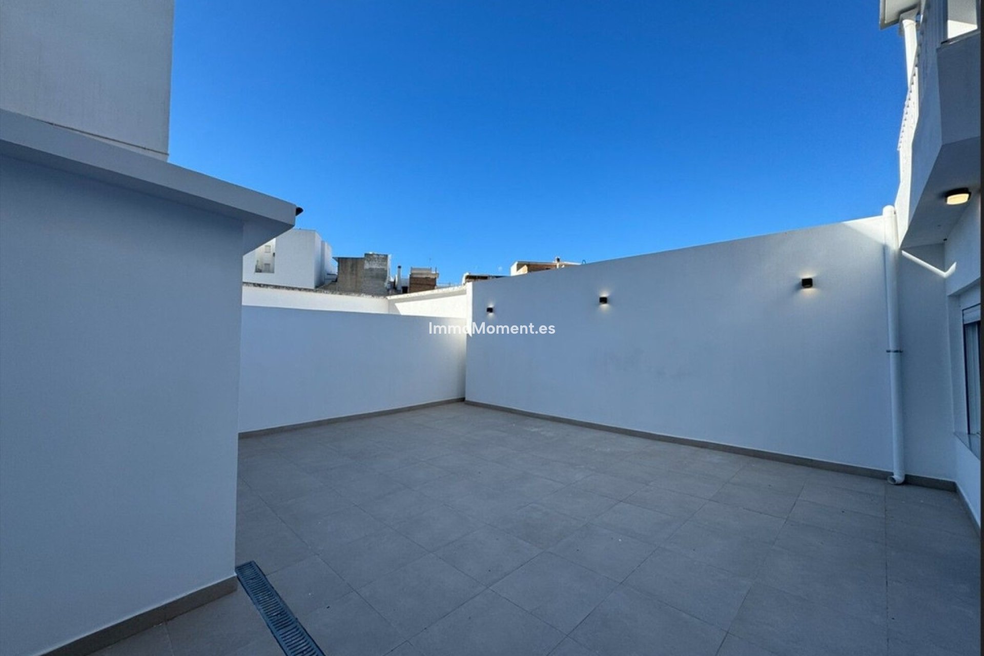 Bestaande woning - Appartement - Binnenland  - Alhaurín el Grande Centro